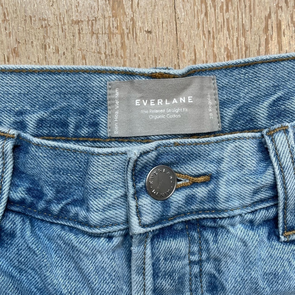 Everlane Women's Light Blue Relaxed Straight Jeans